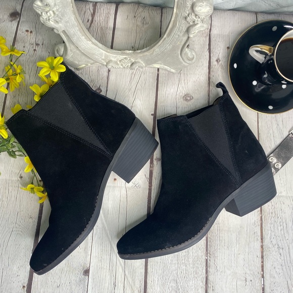 White Mountain Women’s HAMMOND Black Suede Leather Ankle Boot 10M With Box - Picture 3 of 10